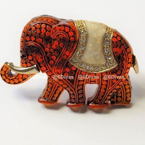 Elephant Brooch with rhinestone studded Saddle - NWOT